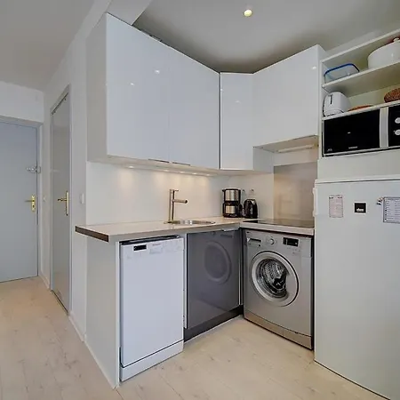 Lumineux Terrasse, Rouaze-martinez Carlton A0b132 קאן